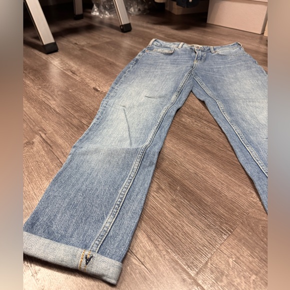 Jeans - Picture 6 of 8